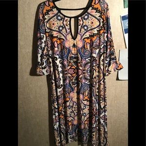 NWOT Haani Plus Print Bell Sleeve Dress